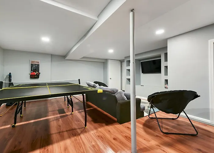 Holiday home Funky Family Home: Ping Pong, Workspace & Comfort *